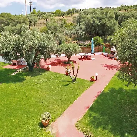 Christos House Holiday home