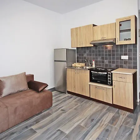 Christos House Néos Marmarás