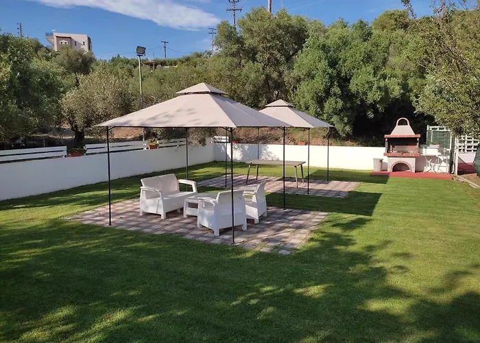 Christos House Holiday home