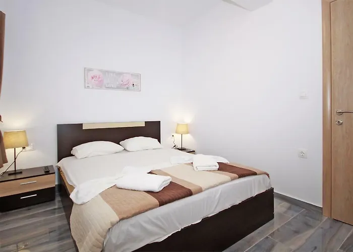 Holiday home Christos House *