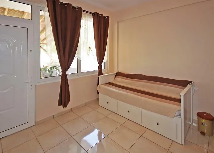 Christos House Holiday home