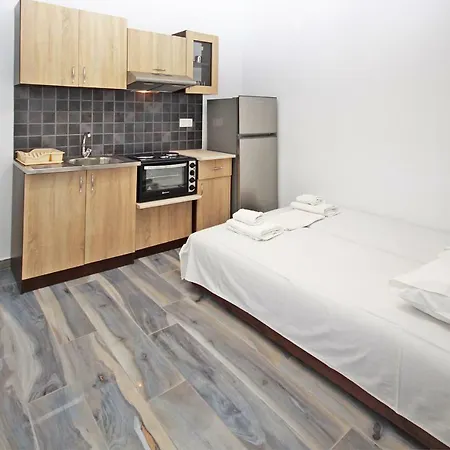Christos House Case de vacanță Neos Marmaras